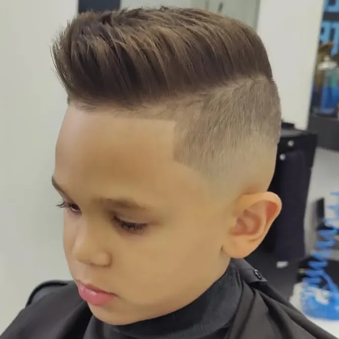 Textured top haircut with low fade, Cape Coral
